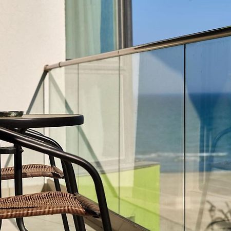 Blue Apartment In Spa N Pool Beach Resort Năvodari Exterior foto