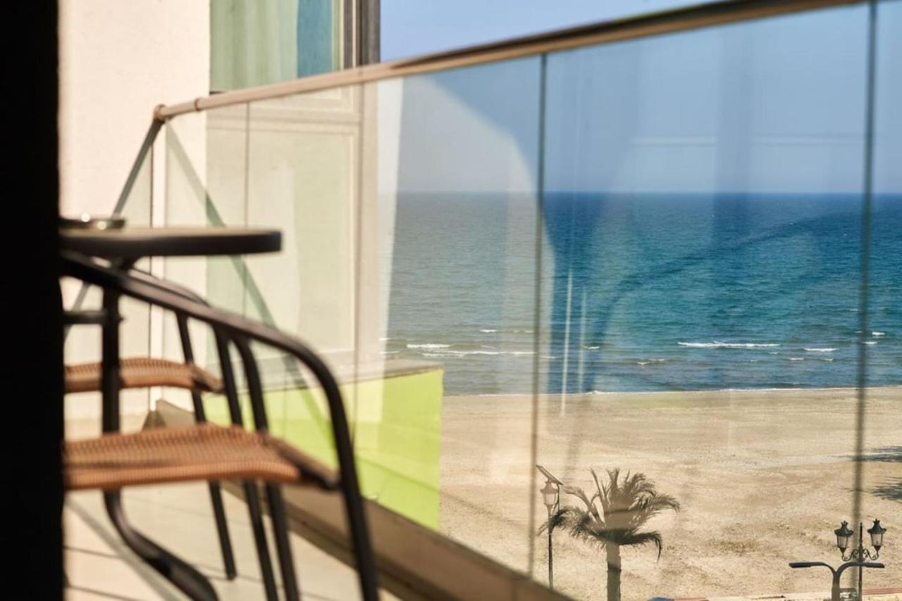 Blue Apartment In Spa N Pool Beach Resort Năvodari Exterior foto
